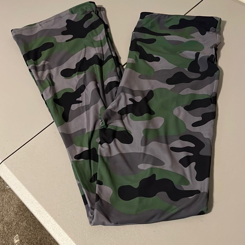 Camouflage Lounge Pants, Size TC, NEW!!!